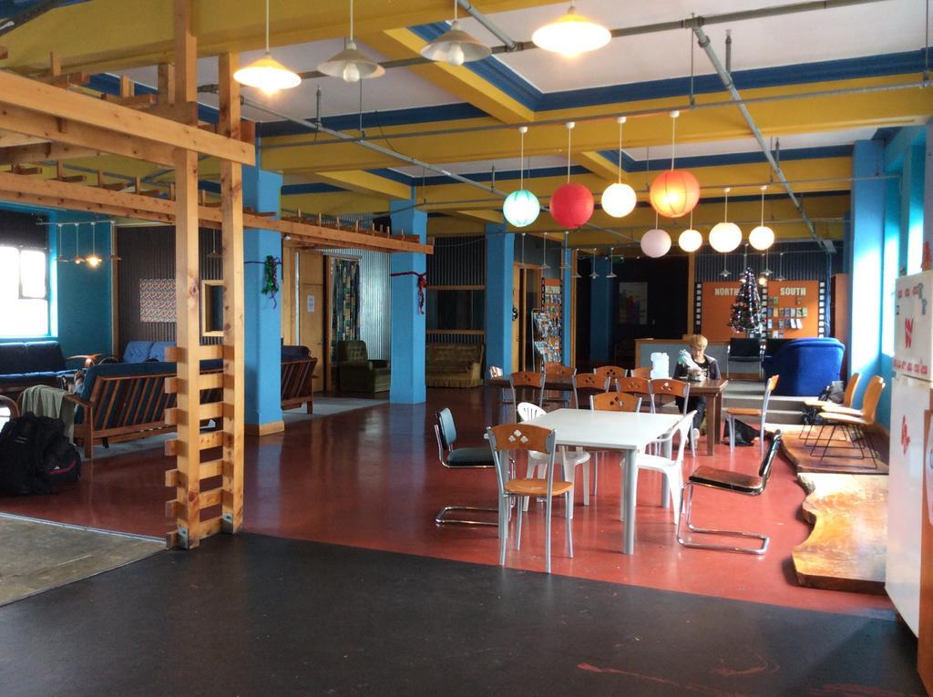 Wild Zebra Backpackers Hostel Wellington Bagian luar foto