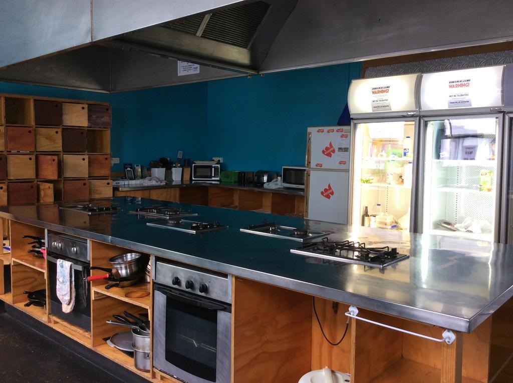 Wild Zebra Backpackers Hostel Wellington Bagian luar foto