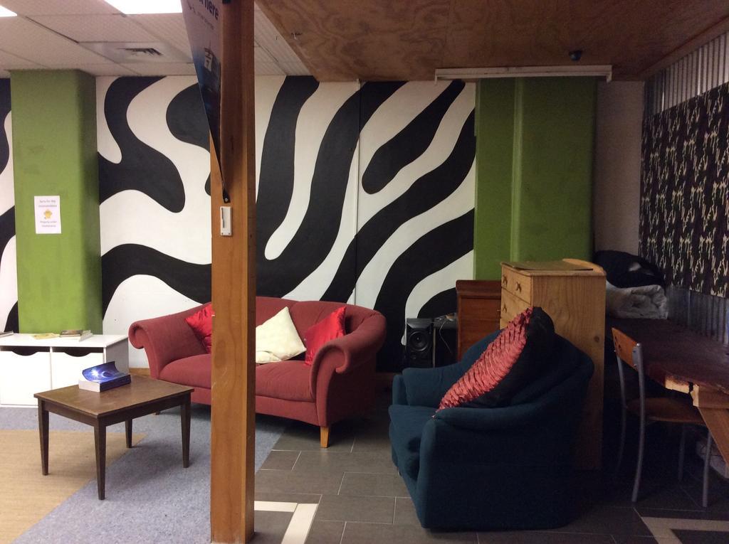 Wild Zebra Backpackers Hostel Wellington Bagian luar foto