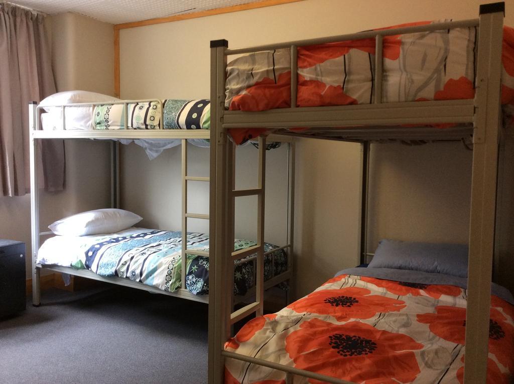 Wild Zebra Backpackers Hostel Wellington Bagian luar foto